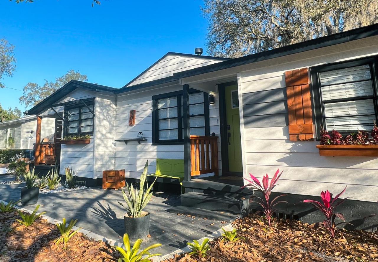 Charming Bungalow Centrally Located In Tampa