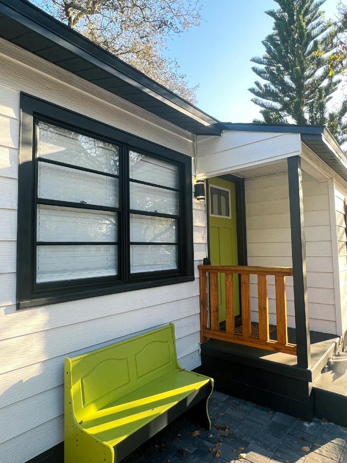 Villa Charming Bungalow Centrally Located In Tampa *